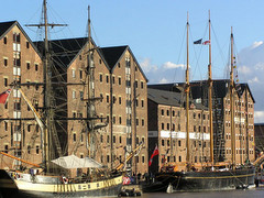 Tudor Caravan Park: Gloucester Docks